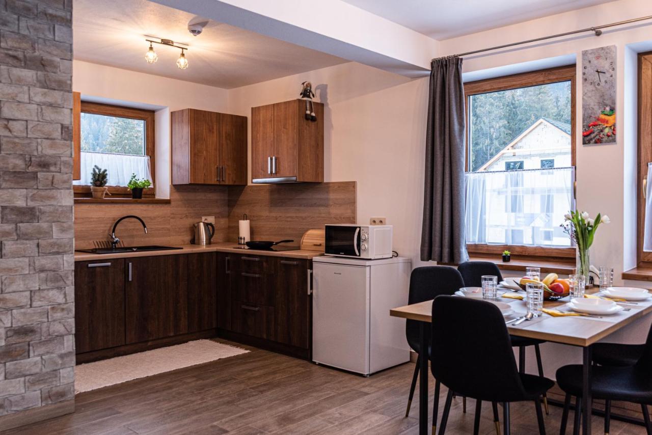 Mm Lucky Apartments 데마노브스카돌리나 외부 사진